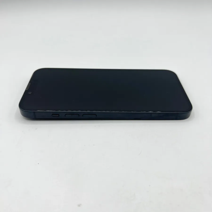 Listing photo example: the iPhone front at an angle to show the screen condition